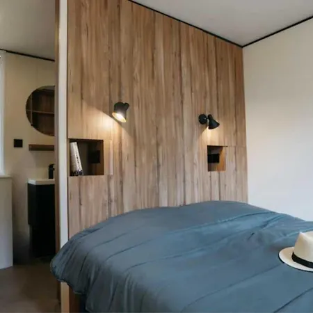 4 Etoiles - Piscine - Ccaaeag مكان تخييم *