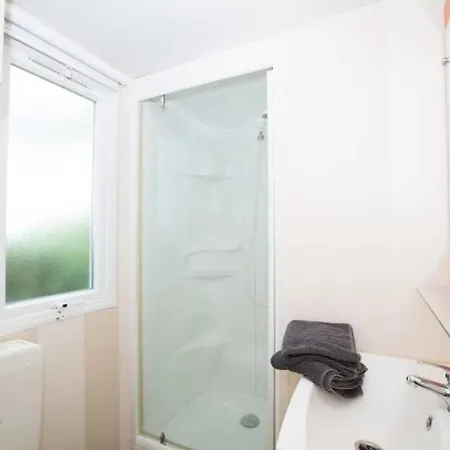 Camping 4 Etoiles - Piscine - Ccaaeag *