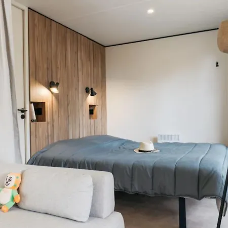 4 Etoiles - Piscine - Ccaaeag كانيه