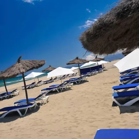 Campsite 4 Etoiles - Piscine - Ccaaeag Canet-en-Roussillon
