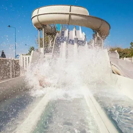 4 Etoiles - Piscine - Ccaaeag *