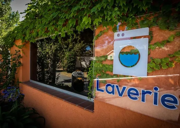 Zecamping 4 Familial Piscine Chauffee Club Enfant Animations Au Calme Canet-en-Roussillon